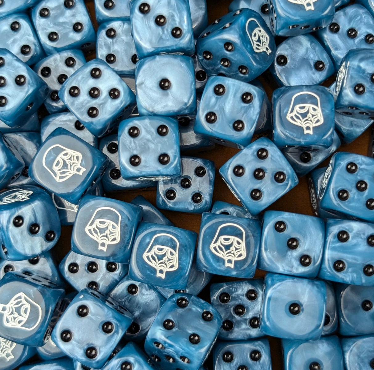 Custom resin D6 dice for sci-fi trench soldier armies