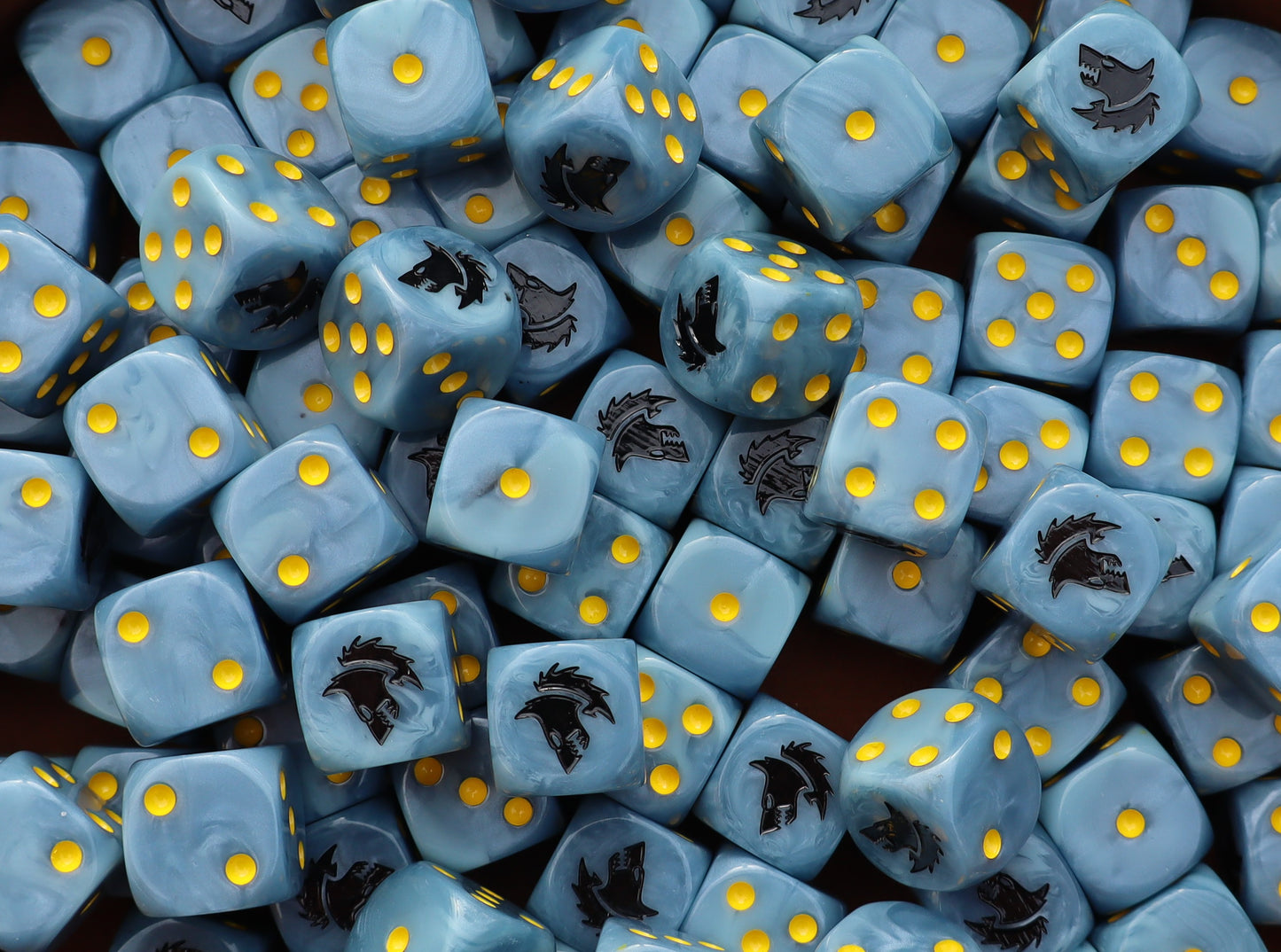 Grimdark wolf marine dice set