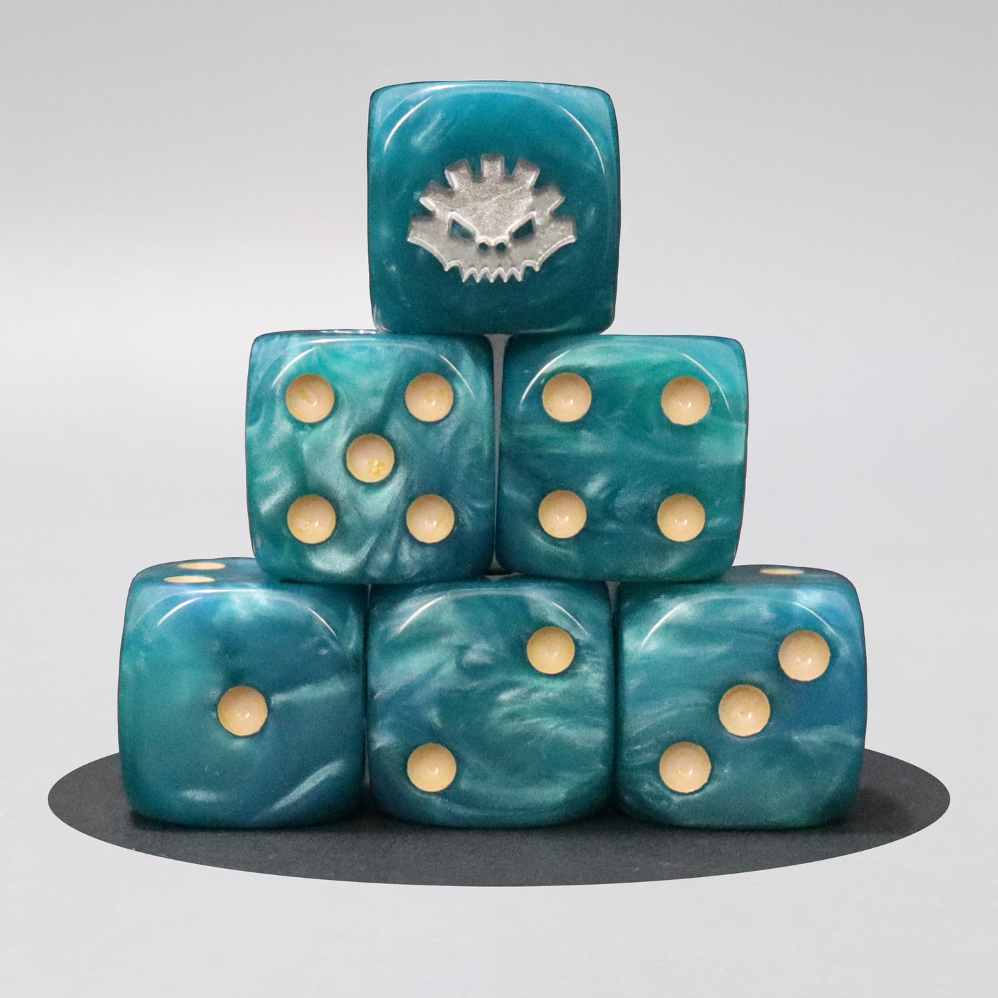 Aztec Lizard Rune Dice – Resin Dice for Bloody Football