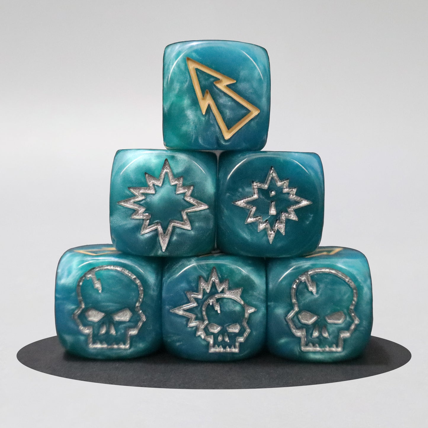 Aztec Lizard Rune Dice – Resin Dice for Bloody Football