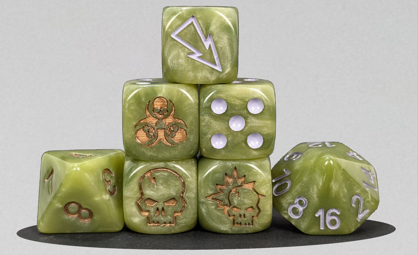 Putrid Mans Set Bloody Football Dice