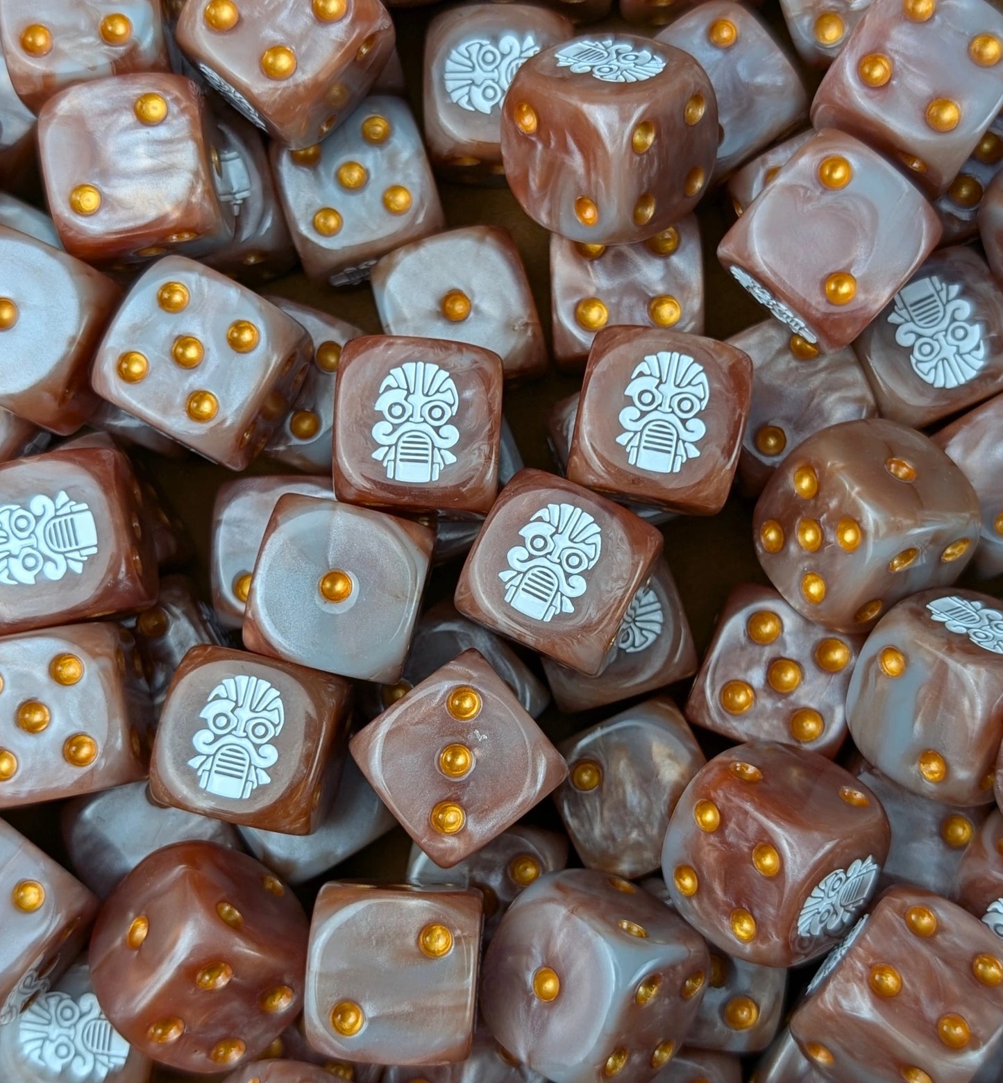 Custom resin D6 dice for fantasy dwarf armies
