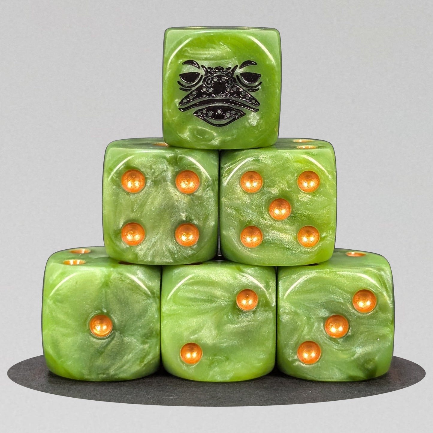 Slann Set Bloody Football Dice