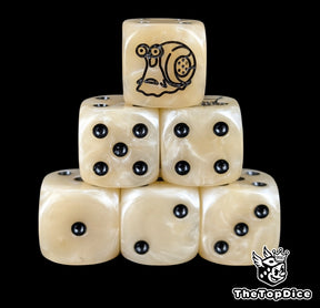 Beige 16mm D6 counter dice with a black snail phone emblem and black pips for anime pirate TCG