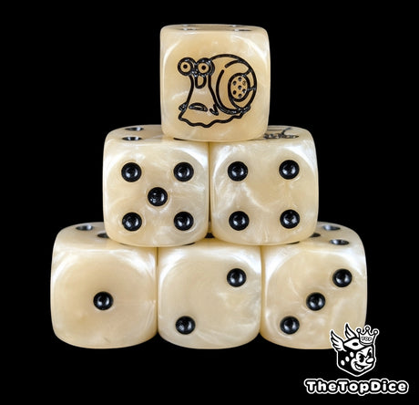 Beige 16mm D6 counter dice with a black snail phone emblem and black pips for anime pirate TCG