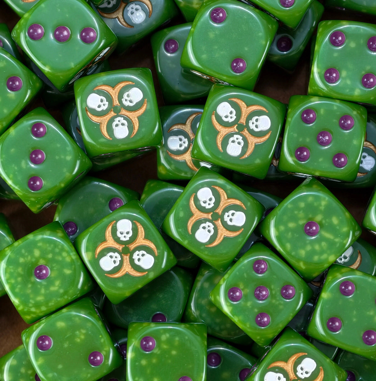 A pile of rotten green Nurgle D6 with purple pips and gold hazards