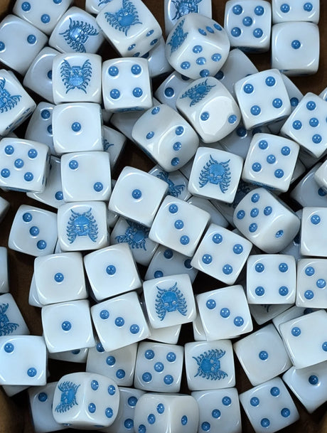 Pile of bone white skull 16mm D6 dice for a fantasy undead army