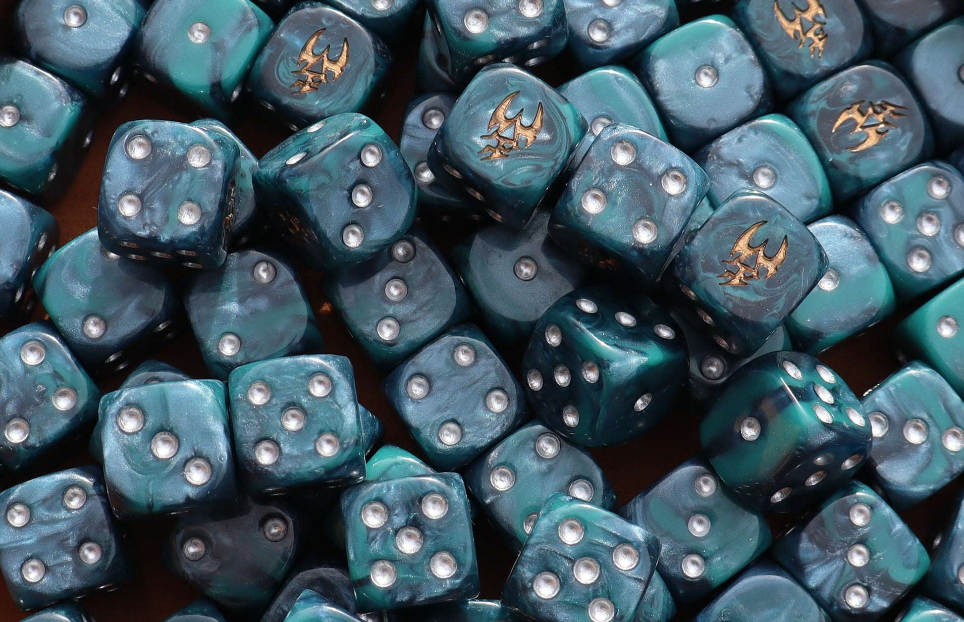 Warhammer style dark eldar resin dice set