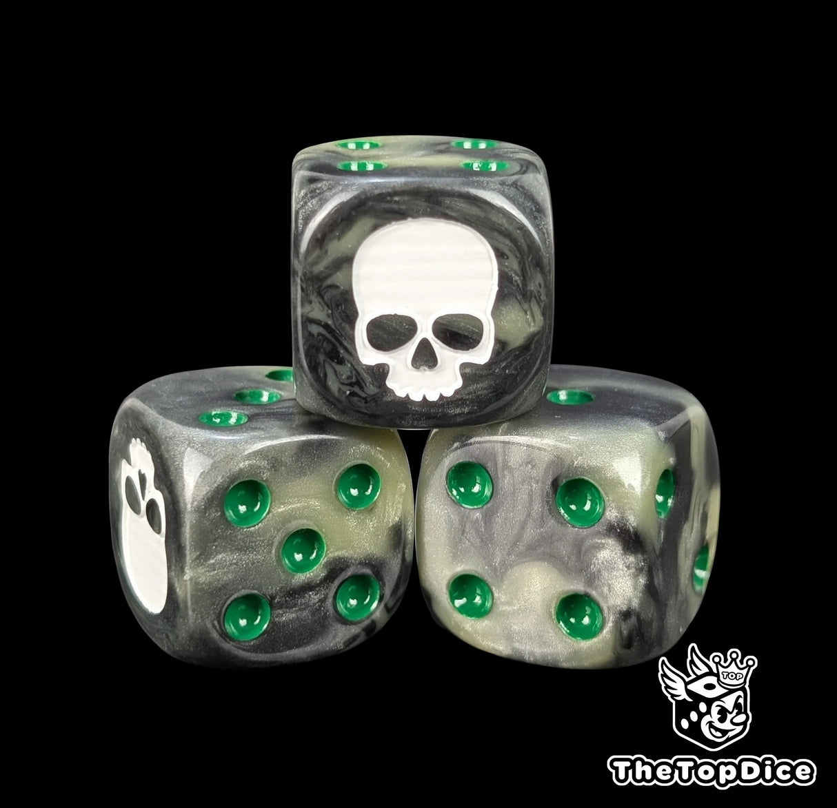 Close-up of a camo D6 die with a white skull emblem