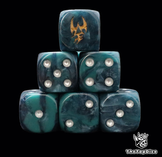 Drukhari inspired dice for dark eldar warbands