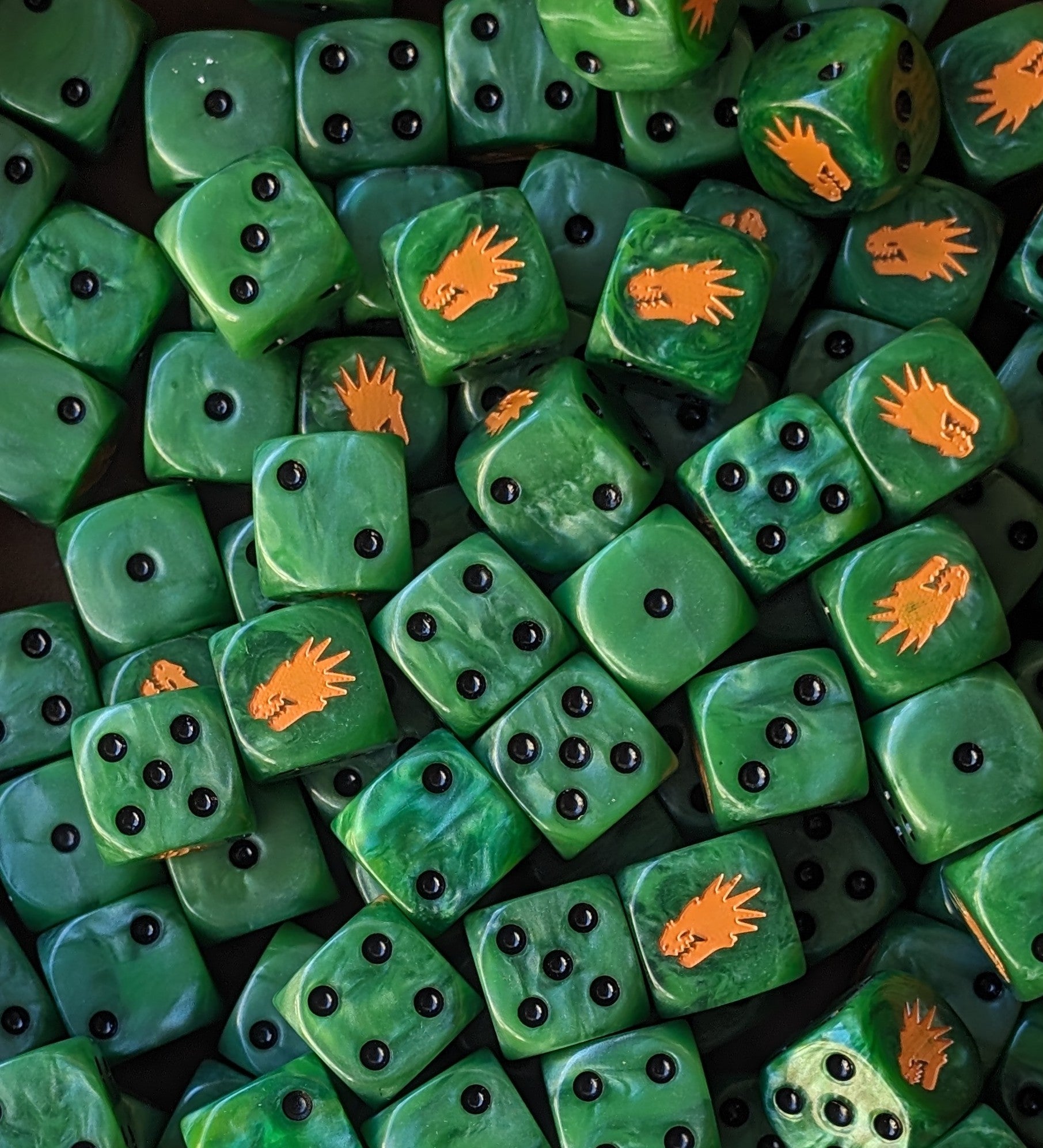 Flame marine dice for warhammer-style games