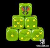 Green 16mm D6 dice with a black mantis head and red eyes emblem and yellow pips for sci-fi wargaming