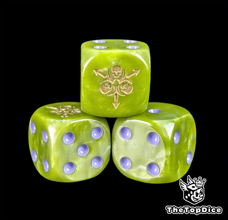 Close up of a rot green 16mm resin D6 die engraved with a gold three skull star and purple pips