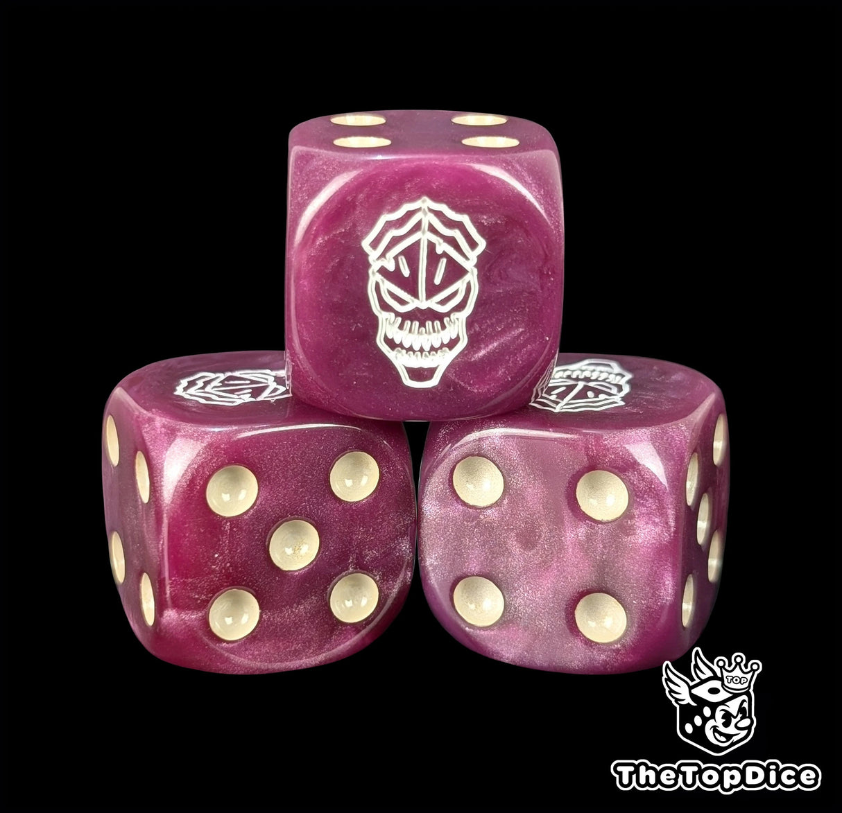 Close-up of a purple D6 die with a white alien face
