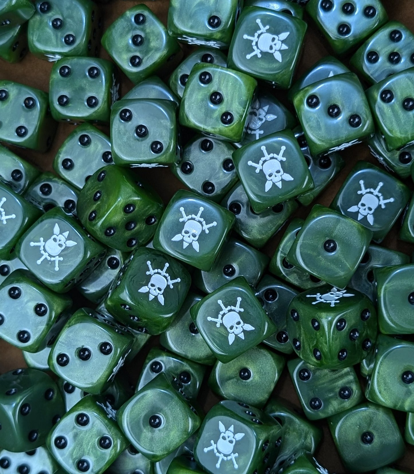 Custom olive and black dice for Warhammer Gaunt’s Ghosts forces