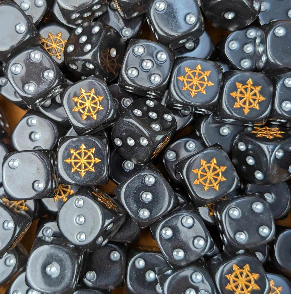 Custom resin D6 dice for sci-fi dark gods warbands
