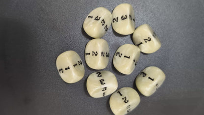 Custom black & white D3 dice for Warhammer 40K and AoS