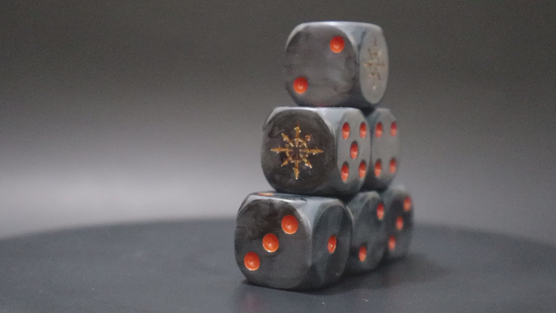Chaos resin dice compatible with RPG and wargame