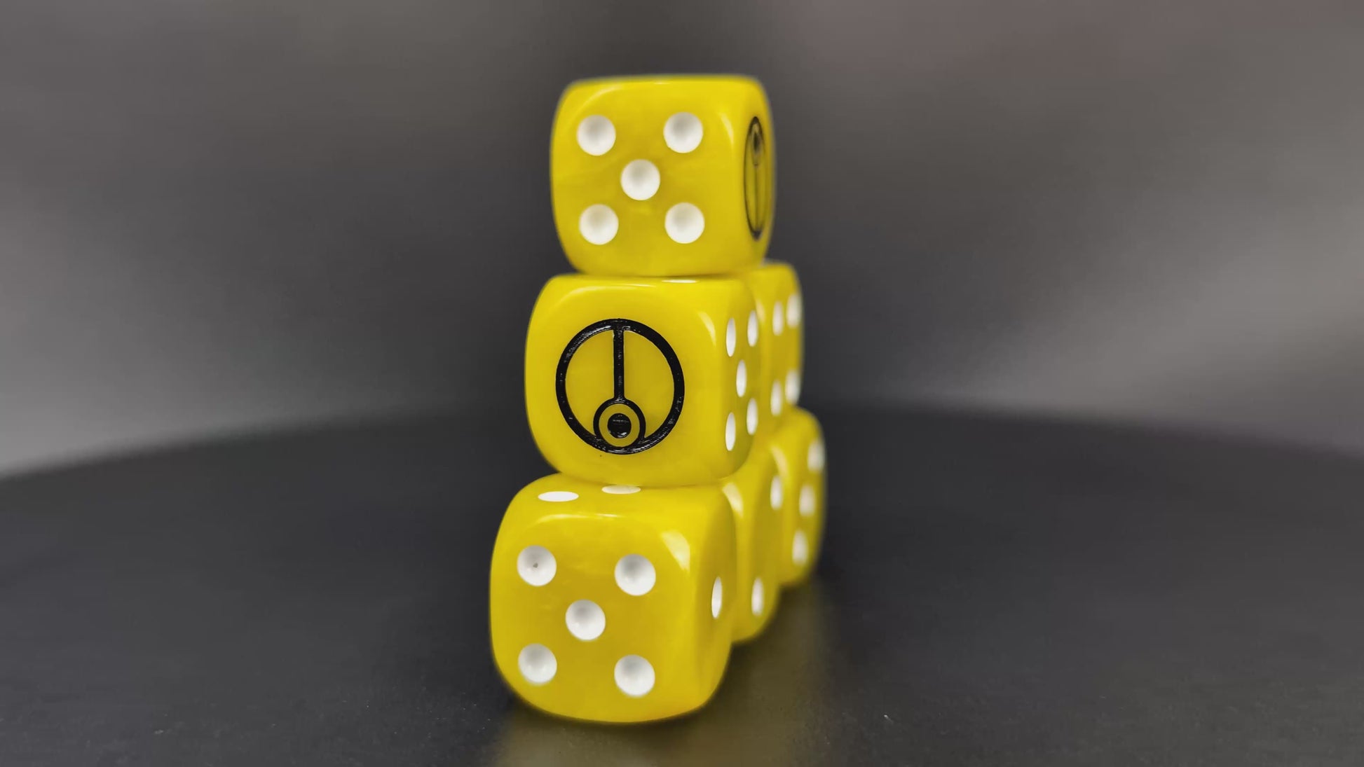 Bright yellow T’au dice set with white markers