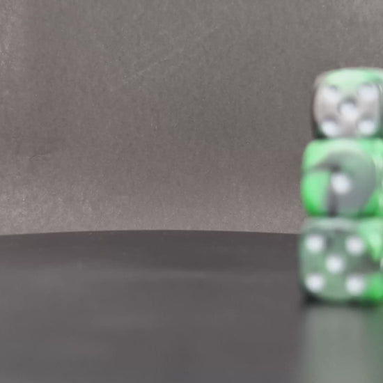 Custom dice for swarm-based xenos factions
