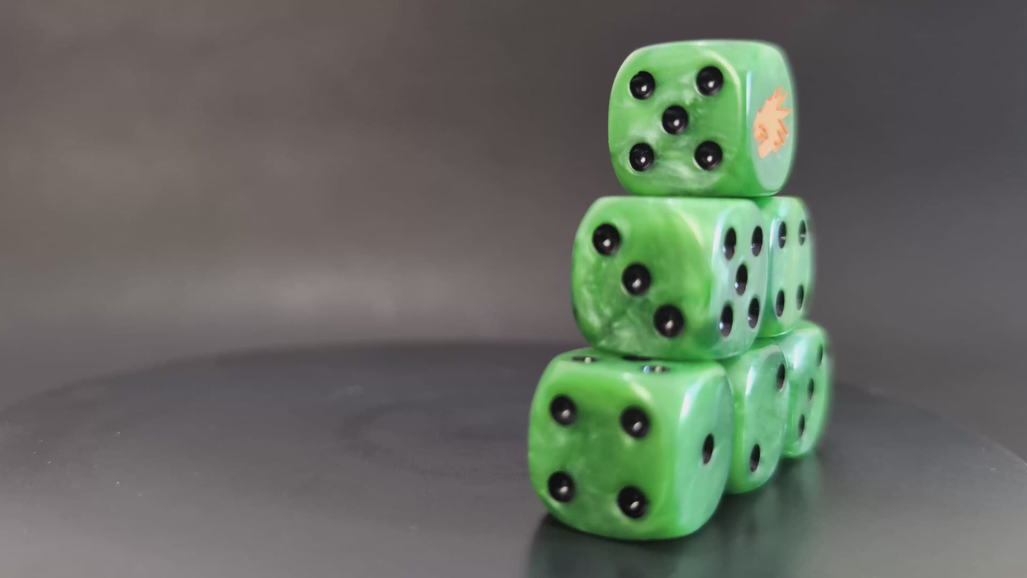 Resin D6 for forge-tempered 40k chapters