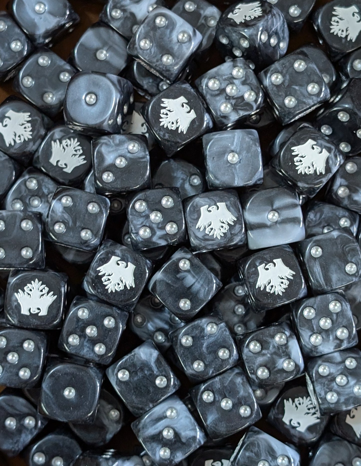 Warhammer 40k stealth marine dice set