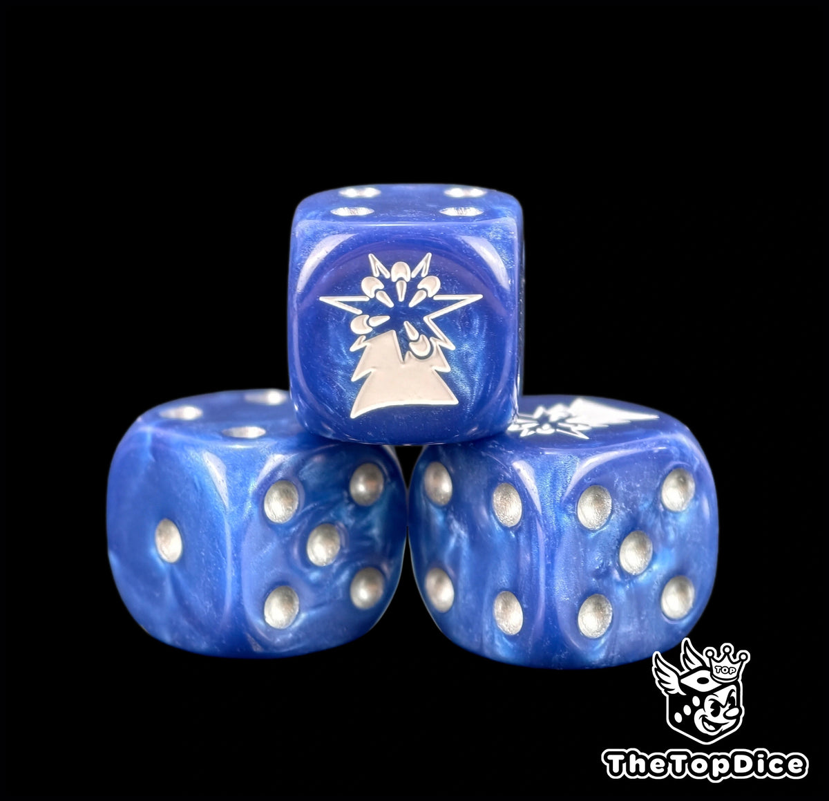 Three royal blue 16mm Space Marine D6, white claw gripping a star beside silver pips