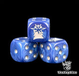 Three royal blue 16mm Space Marine D6, white claw gripping a star beside silver pips