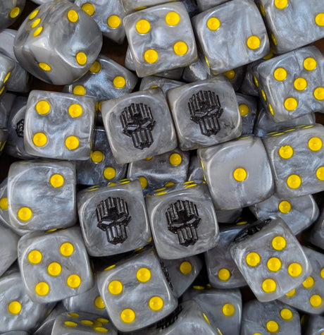 Pile of silver hazard skull 16mm D6 dice for a sci-fi chaos army
