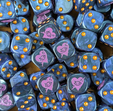 Pile of black and purple barbed heart 16mm D6 dice for a sci-fi raider army