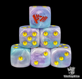 Blue and purple 16mm D6 counter dice with yellow pips for anime pirate TCG