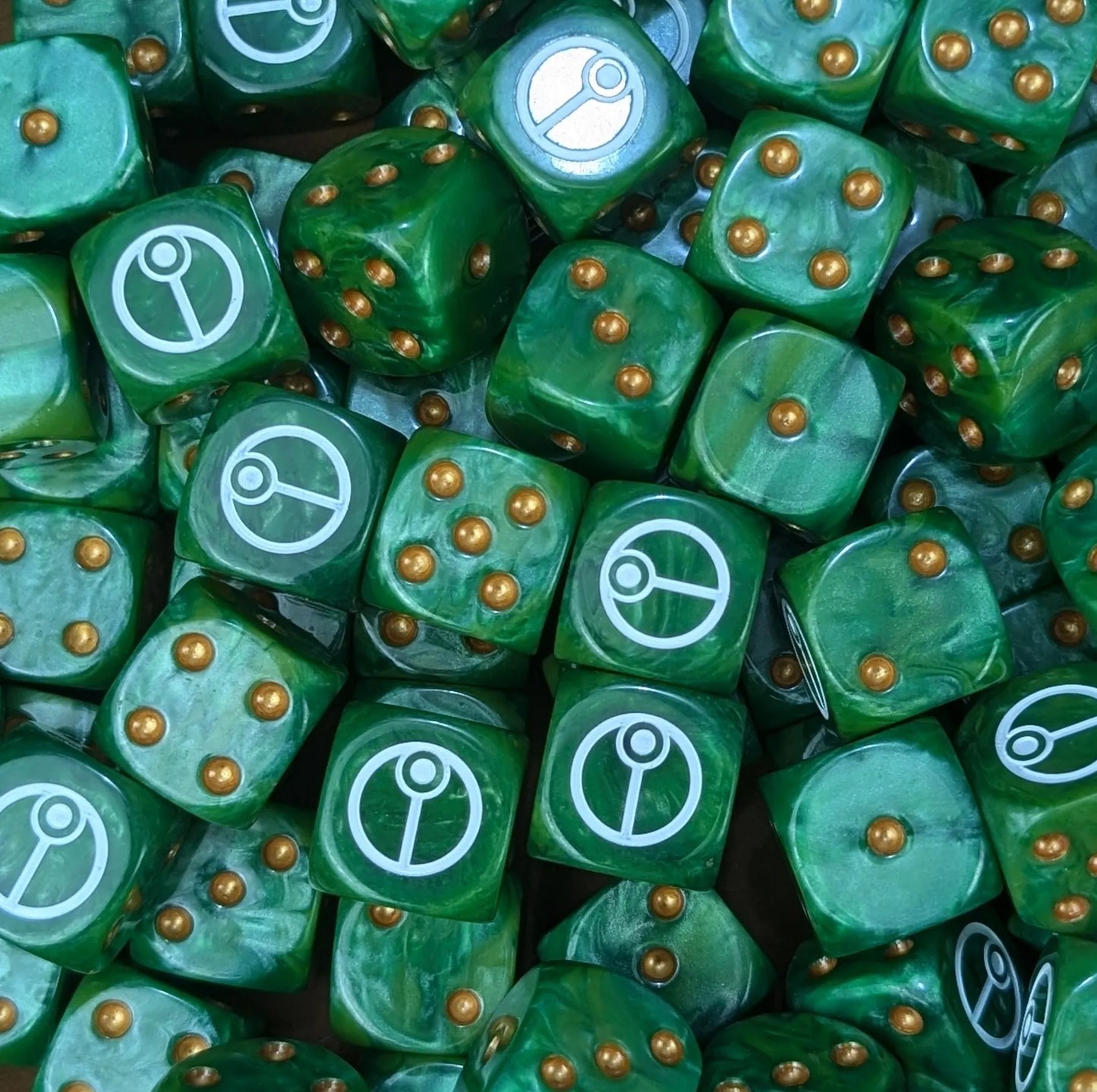 Pile of green caste 16mm D6 dice for a sci-fi recon army