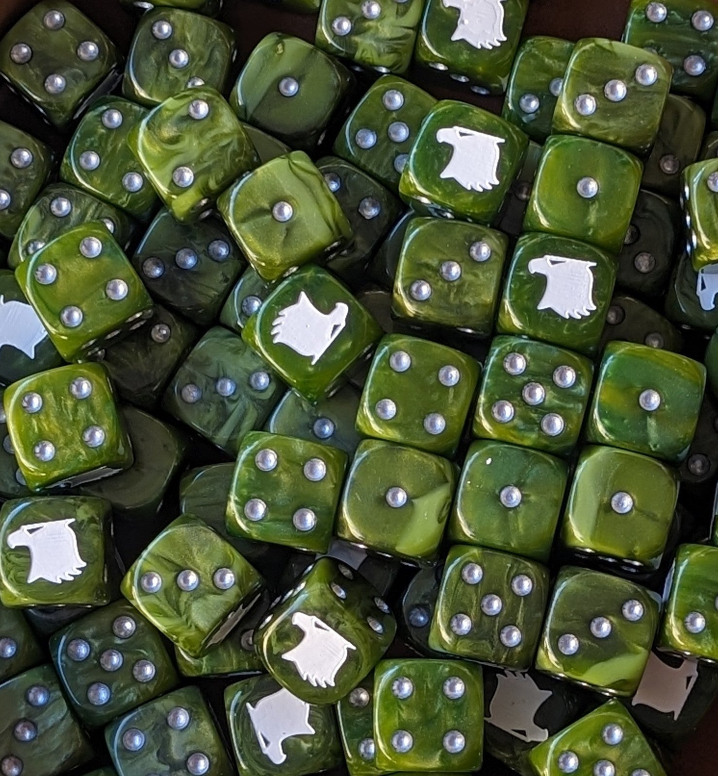 Stealth chapter dice for warhammer 40k players